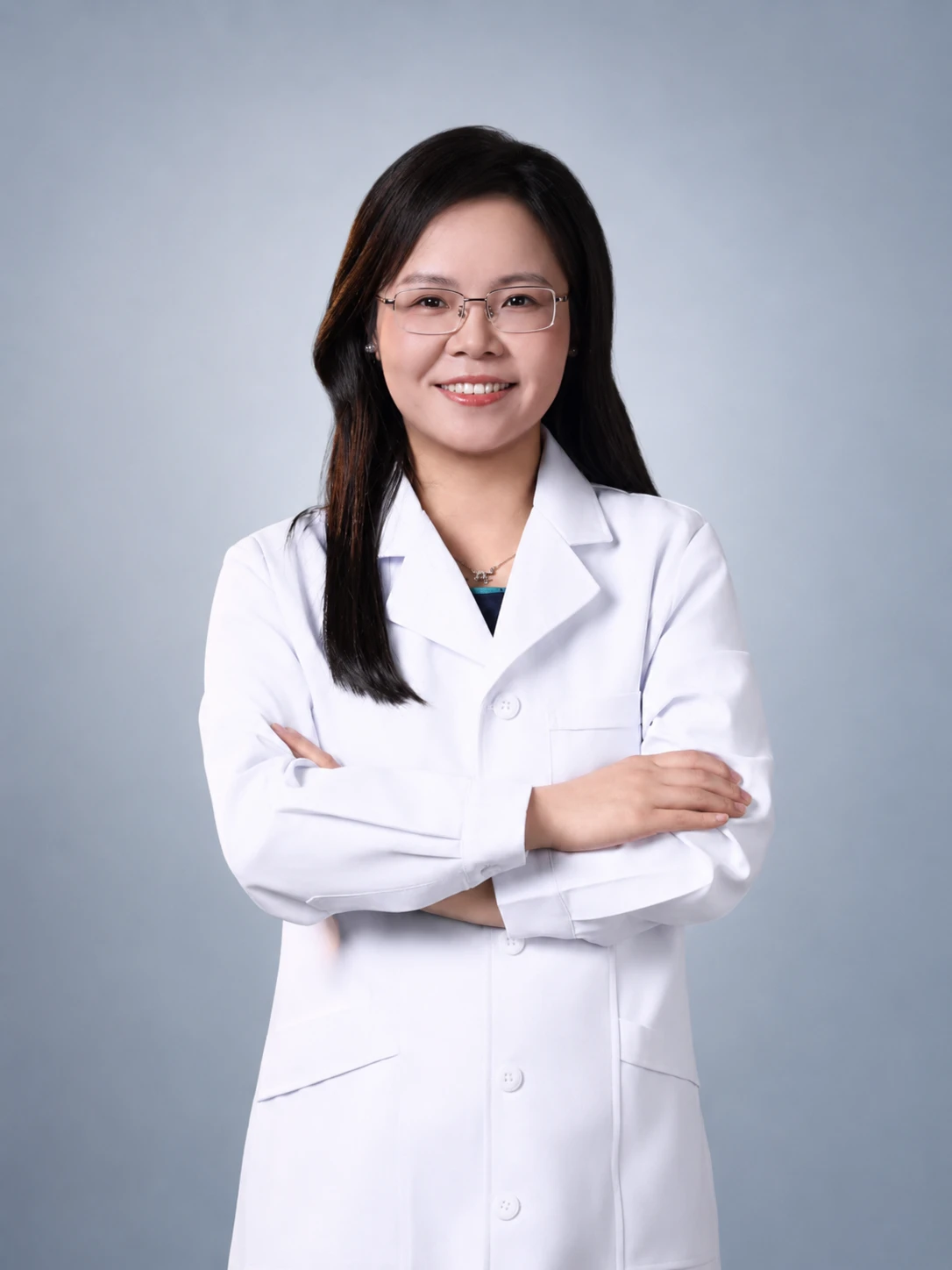 李群主任